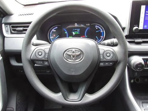 Used 2025 Toyota RAV4 XLE w/ Convenience Package AWD/4WD image 24