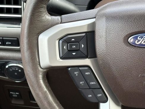 Used 2019 Ford F150 King Ranch w/ Equipment Group 601A Luxury AWD/4WD image 10