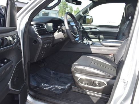 Used 2024 Jeep Wagoneer Series II w/ Convenience Group I image 26