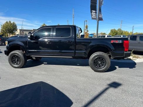 Used 2022 Ford F250 Platinum image 12