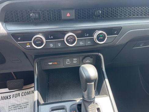 Used 2025 Honda CR-V EX image 20