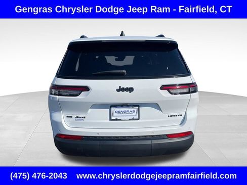 Certified 2023 Jeep Grand Cherokee L Limited w/ Black Appearance Package AWD/4WD image 4
