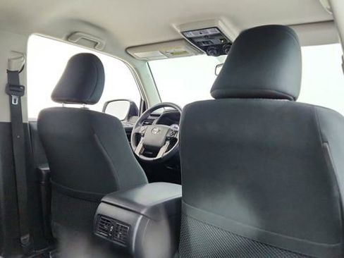 Used 2022 Toyota 4Runner TRD Off-Road image 26