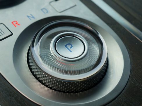 Used 2024 Genesis GV80 3.5T w/ Prestige Package image 35