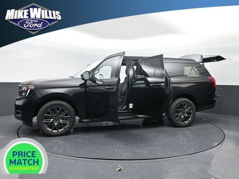 New 2026 Ford Expedition Max Platinum w/ Stealth Appearance Package image 28