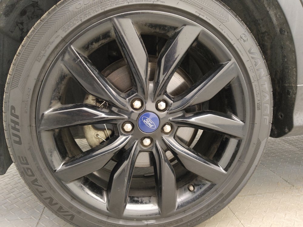 Used 2017 Ford Escape SE w/ Equipment Group 201A FWD image 31