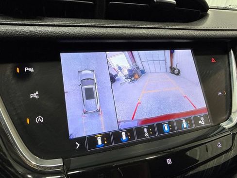 Used 2020 Cadillac XT6 Premium Luxury AWD/4WD image 25