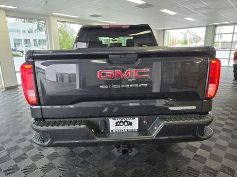 Used 2020 GMC Sierra 1500 Elevation w/ Elevation Value Package AWD/4WD image 4