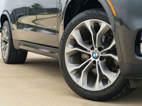 Used 2018 BMW X5 sDrive35i RWD image 2