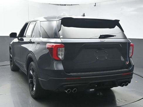 Used 2022 Ford Explorer ST w/ Equipment Group 401A image 6