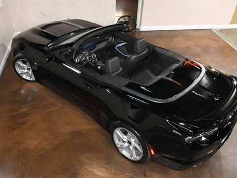 Used 2021 Chevrolet Camaro SS RWD image 76