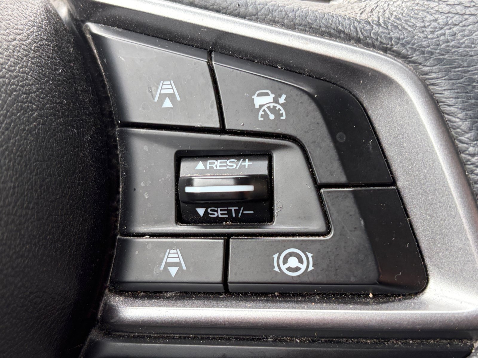 Used 2020 Subaru Outback Limited w/ Popular Package #2 AWD/4WD image 16