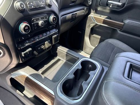 Certified 2021 Chevrolet Silverado 1500 RST AWD/4WD image 28