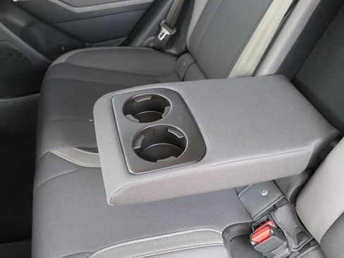 Used 2025 Subaru Crosstrek 2.0i Premium image 18