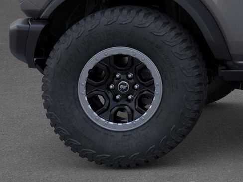 New 2026 Ford Bronco Badlands AWD/4WD image 24