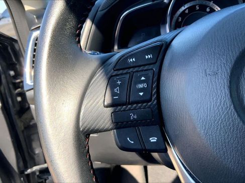 Used 2015 MAZDA MAZDA3 s Grand Touring FWD image 24