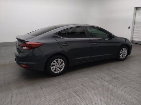 Used 2020 Hyundai Elantra SE w/ Cargo Package (C1) FWD image 10