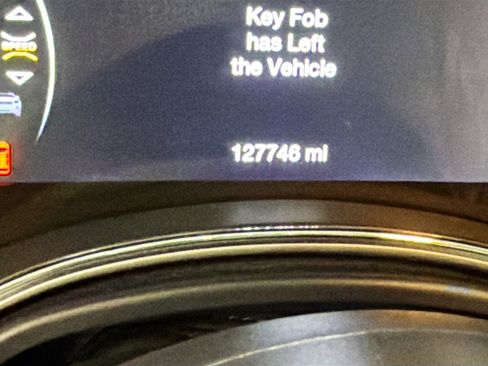 Used 2018 Jeep Grand Cherokee Summit AWD/4WD image 19