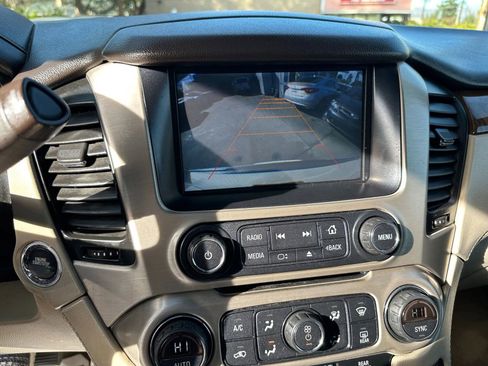 Used 2015 GMC Yukon Denali w/ Touring Package image 49