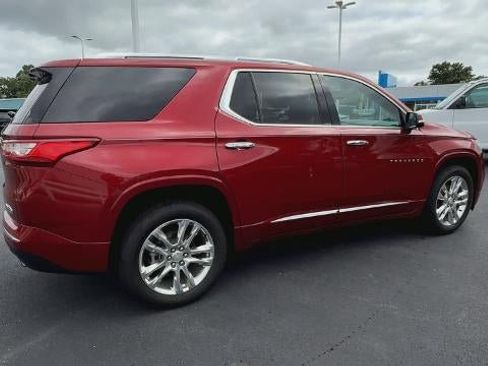 Certified 2020 Chevrolet Traverse High Country w/ LPO, Floor Liner Package image 8