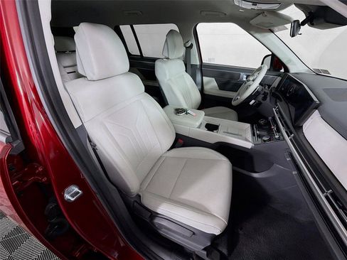 Used 2025 Hyundai Santa Fe SEL image 27