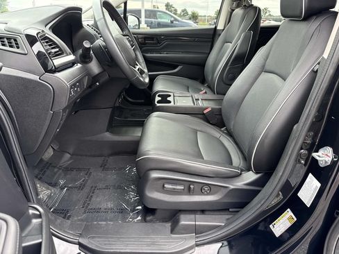 Used 2025 Honda Odyssey Touring image 24