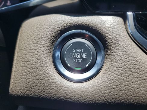 Used 2026 GMC Canyon Denali AWD/4WD image 23