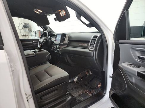 Used 2023 RAM 1500 Big Horn AWD/4WD image 28