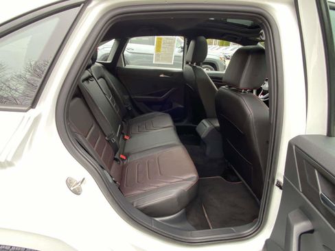 Used 2023 Volkswagen Jetta GLI Autobahn FWD image 28
