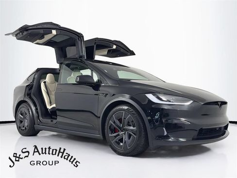 Used 2026 Tesla Model X Plaid AWD/4WD image 1