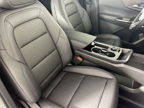 New 2026 Chevrolet Equinox LT w/ Convenience Package II image 27