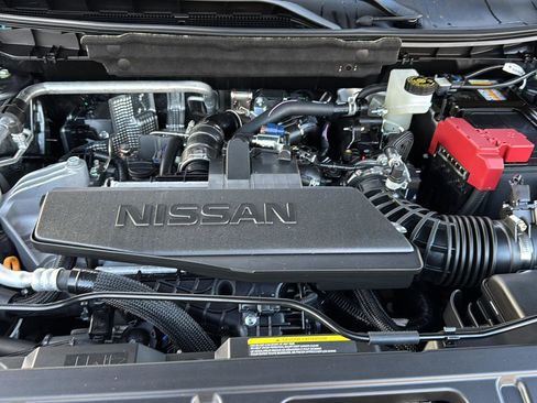 New 2026 Nissan Rogue Platinum image 32