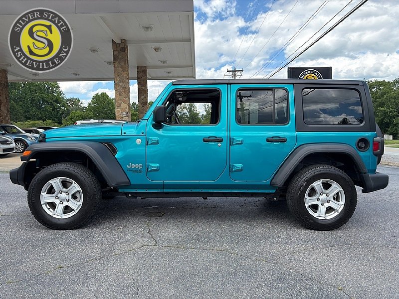 Used 2020 Jeep Wrangler Unlimited Sport S AWD/4WD image 3