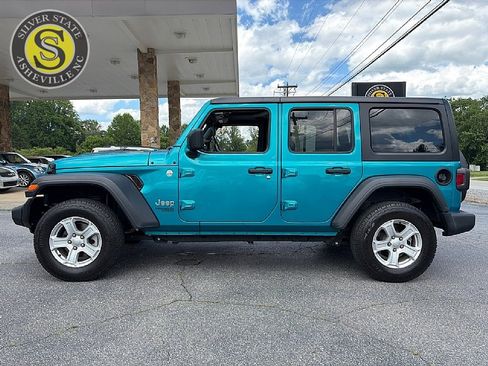 Used 2020 Jeep Wrangler Unlimited Sport S AWD/4WD image 3