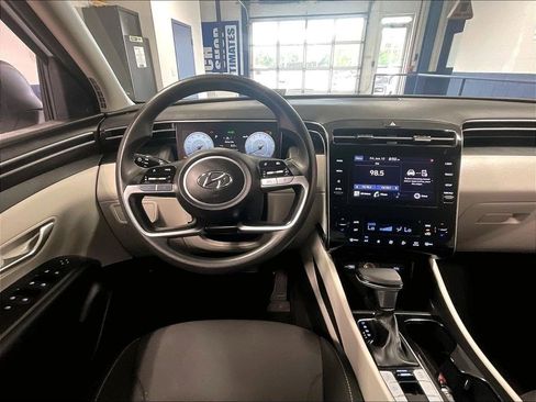 Certified 2024 Hyundai Tucson SEL AWD/4WD image 17