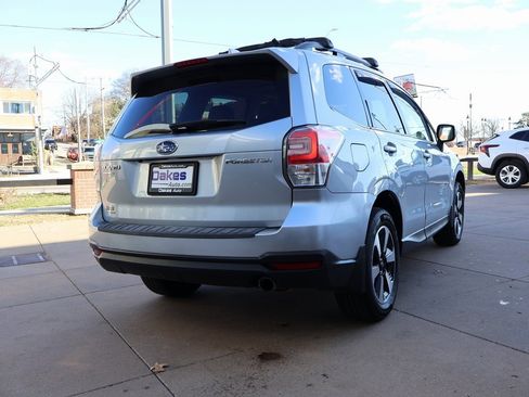 Used 2018 Subaru Forester 2.5i Limited image 5