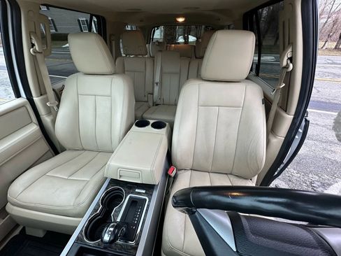 Used 2016 Ford Expedition Limited w/ Equipment Group 301A image 14