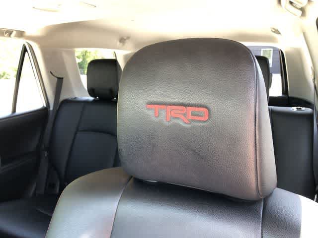 Used 2020 Toyota 4Runner TRD Off-Road Premium w/ Moonroof Package AWD/4WD image 35