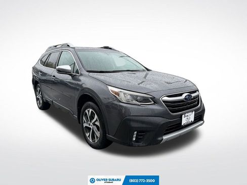 Used 2022 Subaru Outback Touring AWD/4WD image 1