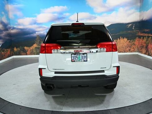 Used 2017 GMC Terrain SLE image 6