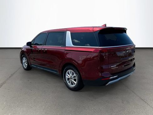 Used 2024 Kia Carnival LX FWD image 26