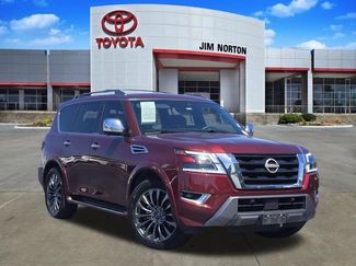 Used 2023 Nissan Armada Platinum w/ Captain's Chairs Package AWD/4WD video 1