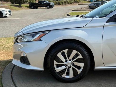 Used 2021 Nissan Altima 2.5 S image 12