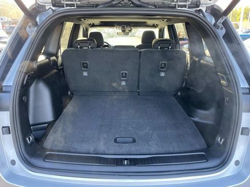 New 2025 Jeep Grand Cherokee Laredo X w/ Luxury Tech Group I image 20