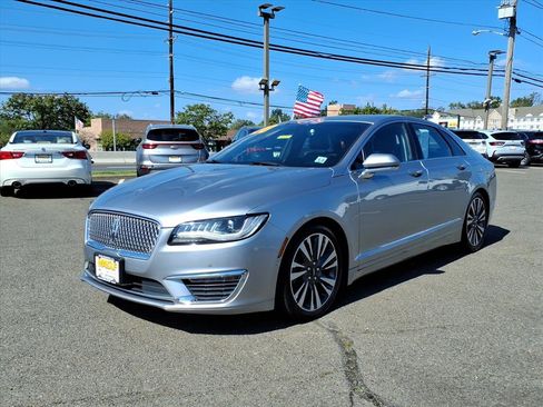 Used 2020 Lincoln MKZ Reserve w/ Elements Package image 3