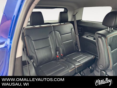 Used 2023 GMC Acadia AT4 w/ Technology Package AWD/4WD image 13