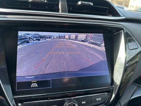 Used 2022 Chevrolet TrailBlazer RS w/ Technology Package image 15