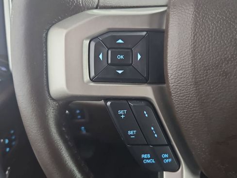 Used 2022 Ford F250 King Ranch w/ FX4 Off-Road Package image 24