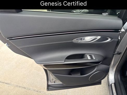 Certified 2026 Genesis GV70 2.5T AWD/4WD image 11