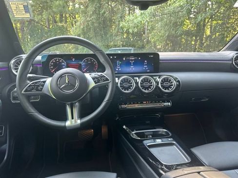 Used 2026 Mercedes-Benz CLA 250 image 11